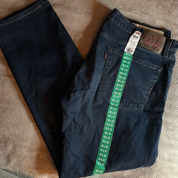 Levi’s 505 Regular Fit Jeans - Picture 1 of 10